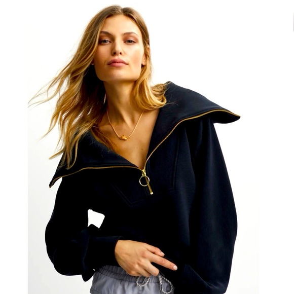 Sold Perfect condition Varley vine half zip size large - Picture 1 of 5